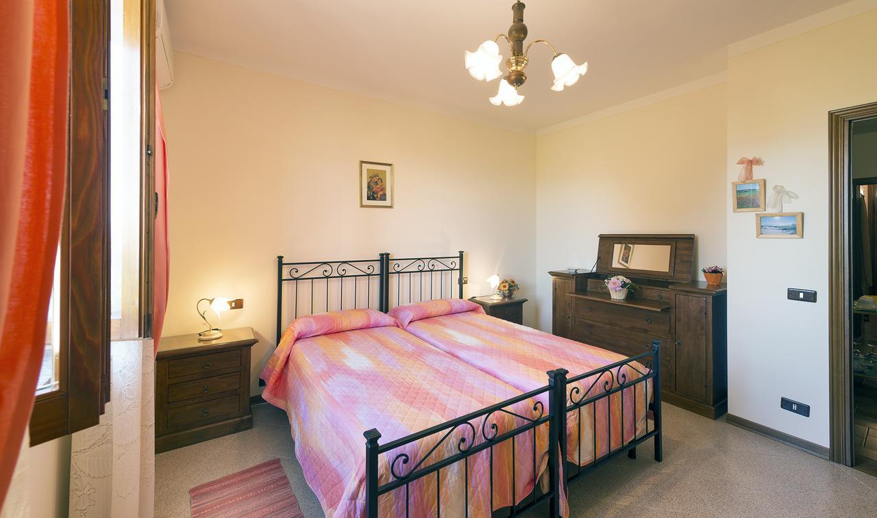 Agriturismo Colombaiolo Πιέντσα Εξωτερικό φωτογραφία